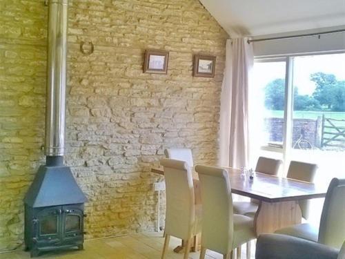 Battens Farm Cottages B&B Yatton Keynell Exteriör bild